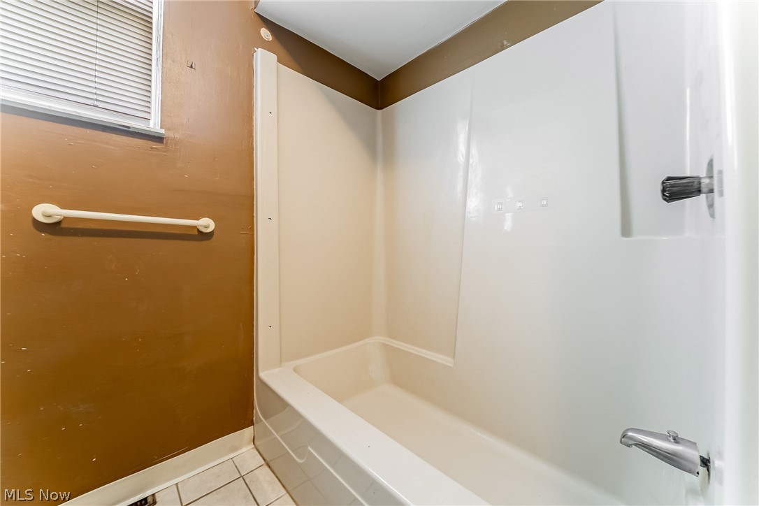 402 W 28th Street Lorain OH 44055