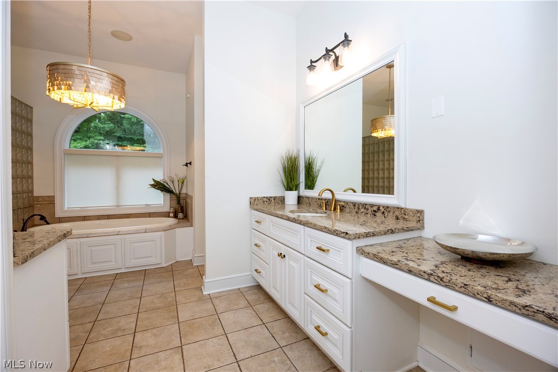 1249 Bannock Trail Wooster OH 44691