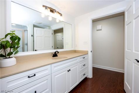 1249 Bannock Trail Wooster OH 44691