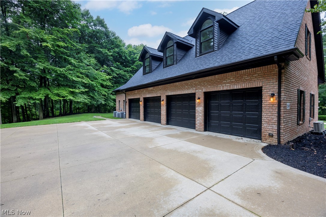 1249 Bannock Trail Wooster OH 44691
