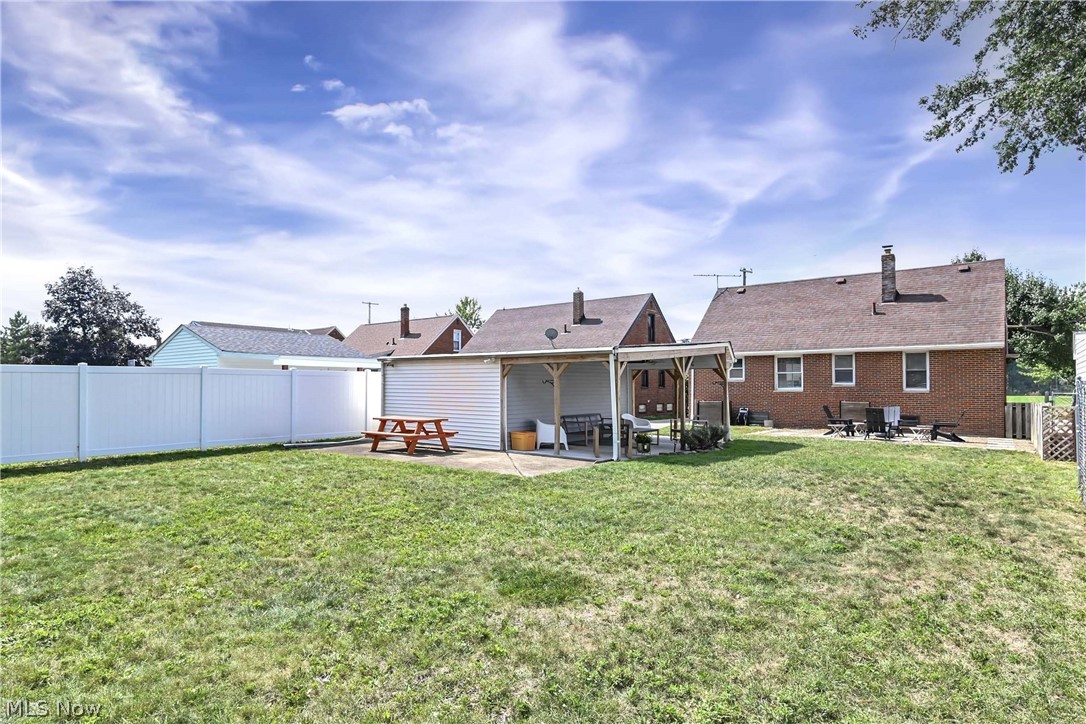 3227 W 153rd Street Cleveland OH 44111