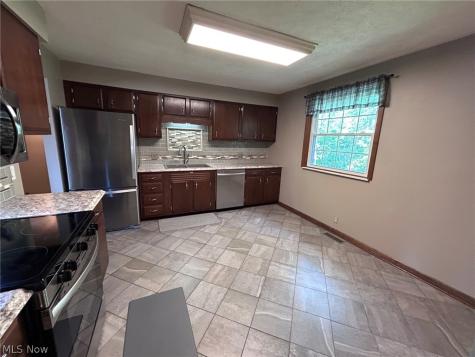 418 Strecker Lane Marietta OH 45750