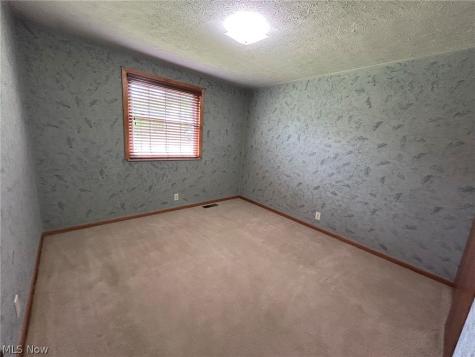 418 Strecker Lane Marietta OH 45750
