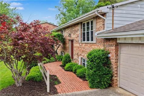 418 Strecker Lane Marietta OH 45750