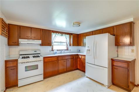 3396 Brent Lane Norton OH 44203