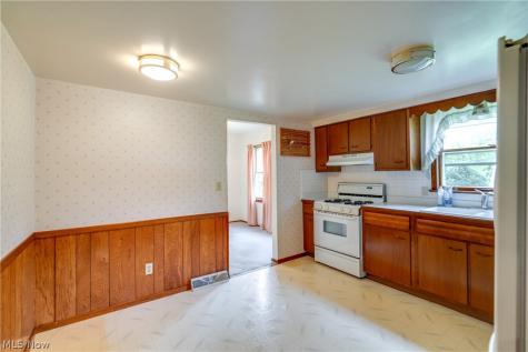 3396 Brent Lane Norton OH 44203