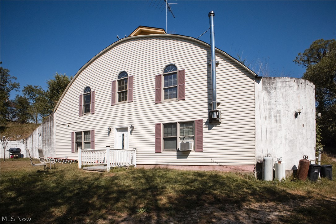 102 Mynster Lane Richmond OH 43944