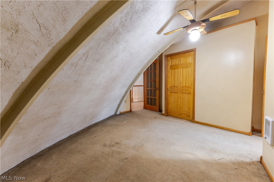 102 Mynster Lane Richmond OH 43944