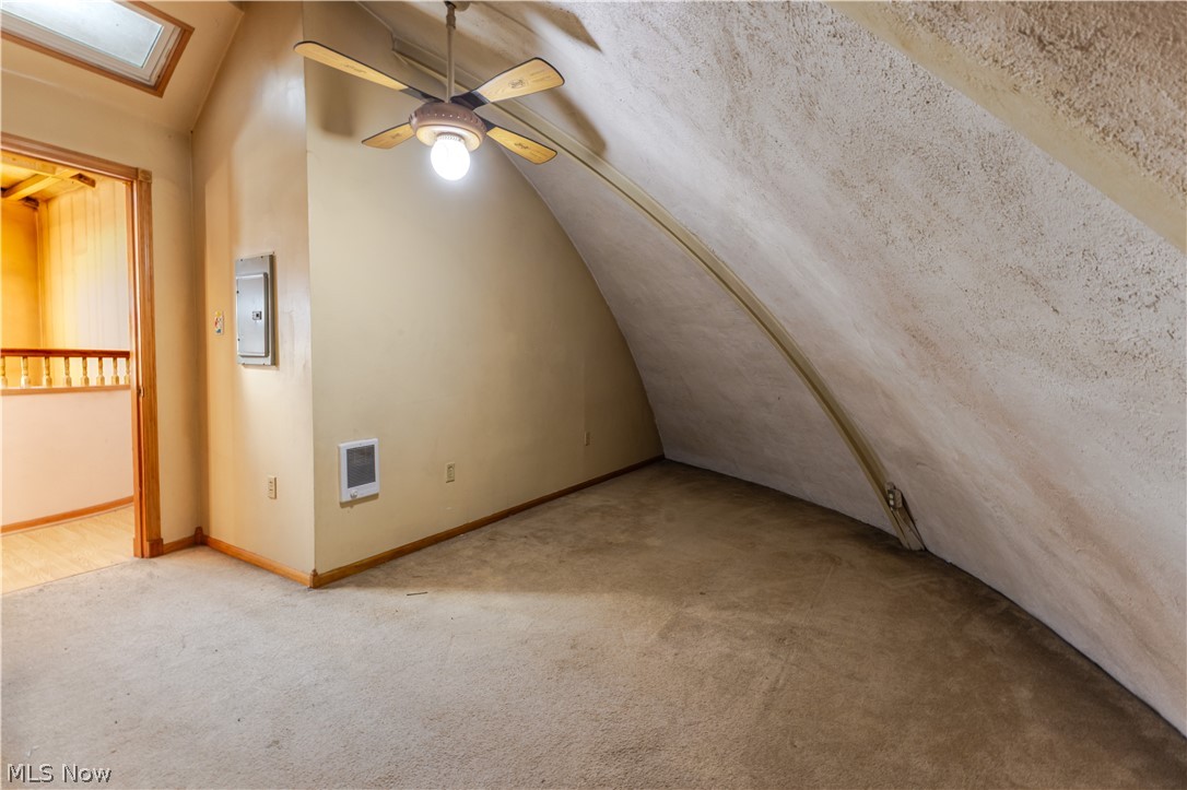 102 Mynster Lane Richmond OH 43944