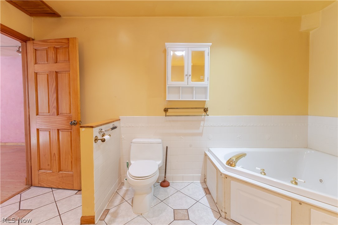 102 Mynster Lane Richmond OH 43944
