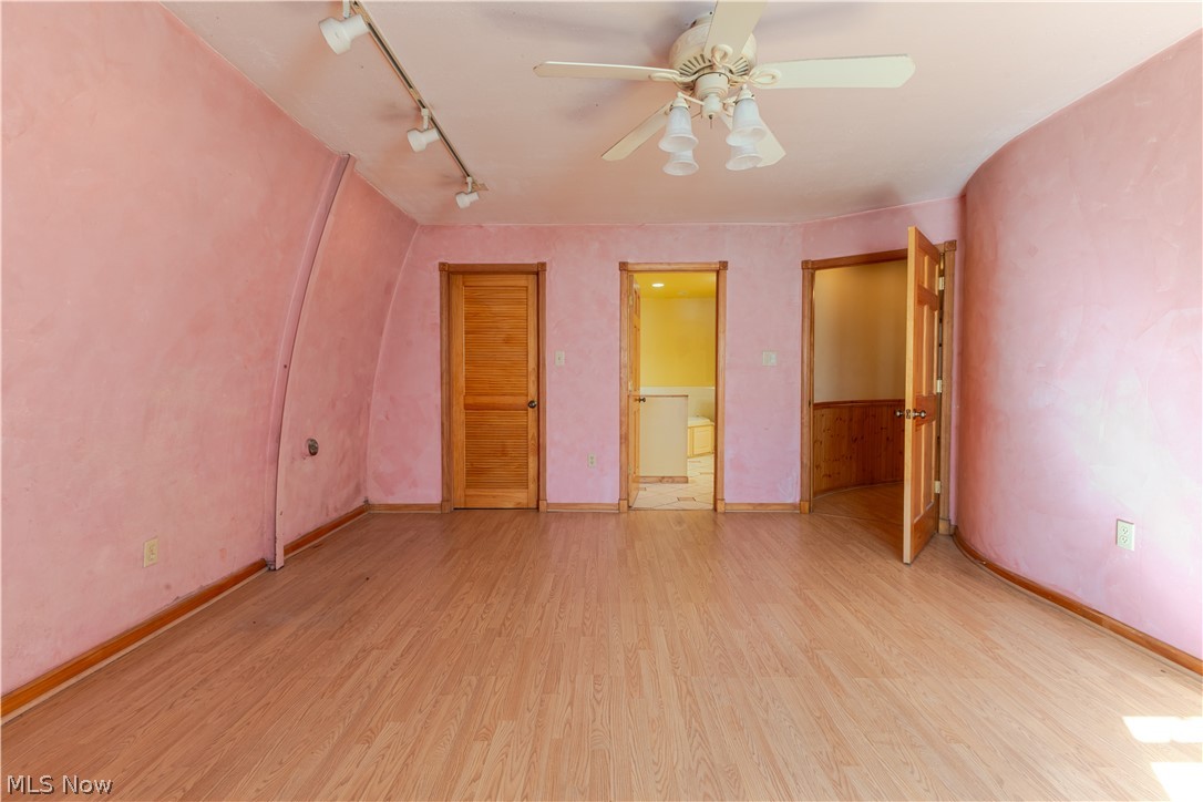 102 Mynster Lane Richmond OH 43944
