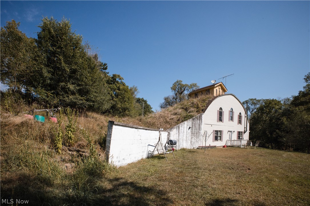 102 Mynster Lane Richmond OH 43944