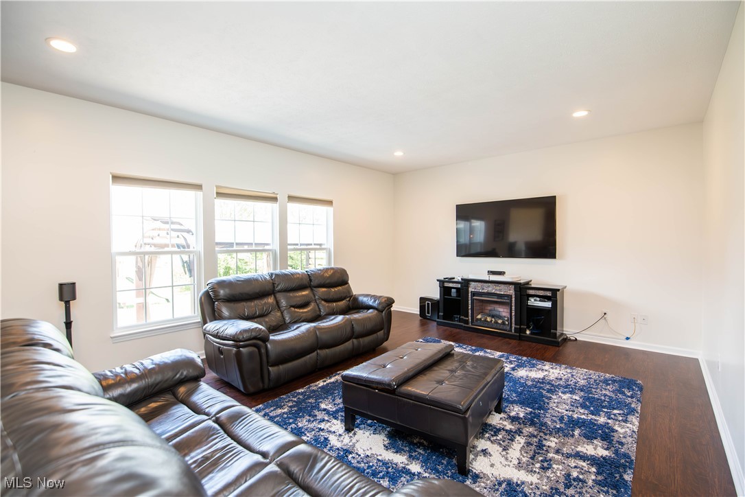 10382 Redbud Drive Aurora OH 44202