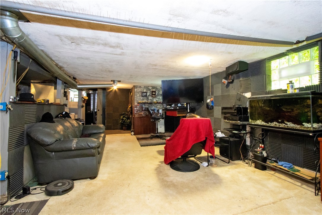 709 Longview Avenue Akron OH 44307
