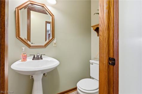 4141 Weymouth Road Medina OH 44256