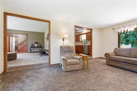 4141 Weymouth Road Medina OH 44256