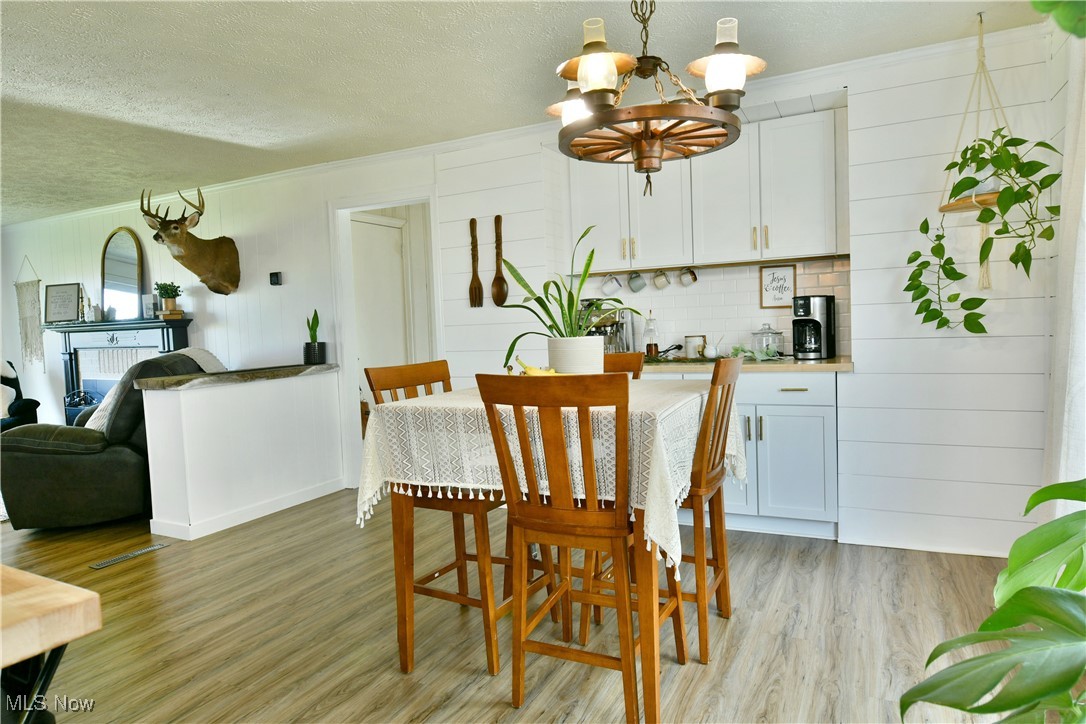 8797 Delin Thomas Road Kinsman OH 44428