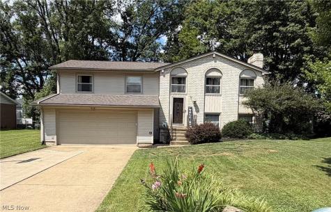 2896 Roanoke Street NW Massillon OH 44646