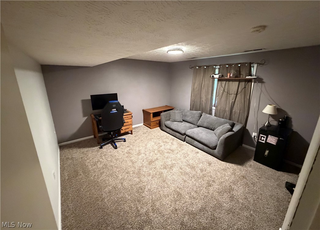 2896 Roanoke Street NW Massillon OH 44646