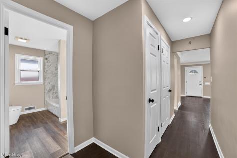 3319 Norris Avenue Parma OH 44134