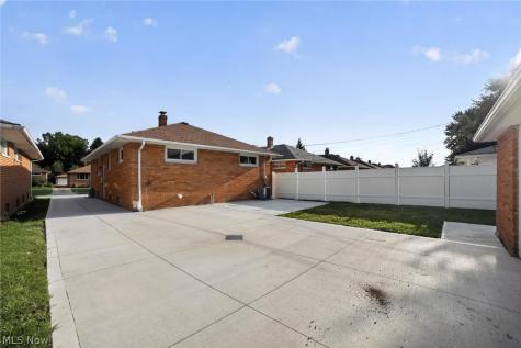 3319 Norris Avenue Parma OH 44134