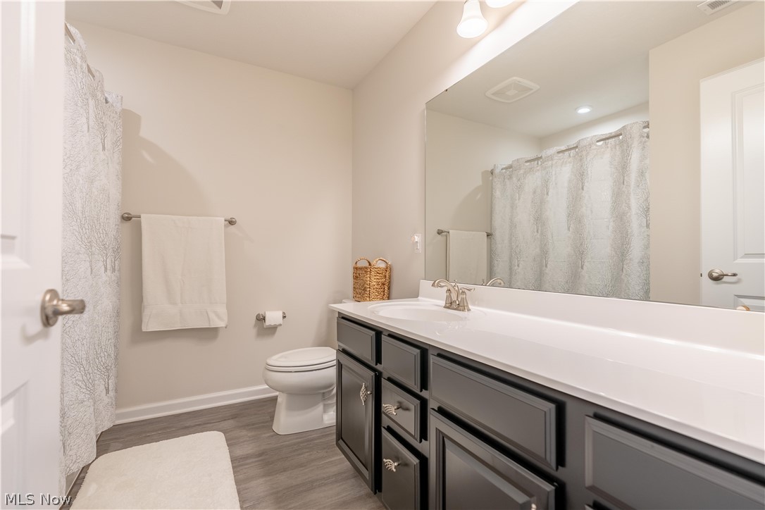 5810 Quarry Lake Drive SE East Canton OH 44730