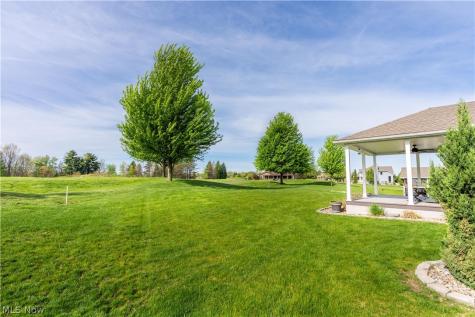 5810 Quarry Lake Drive SE East Canton OH 44730