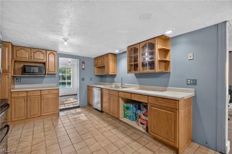 6919 W Smith Road Medina OH 44256
