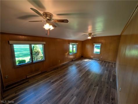 707 Markley Street NE Canton OH 44721