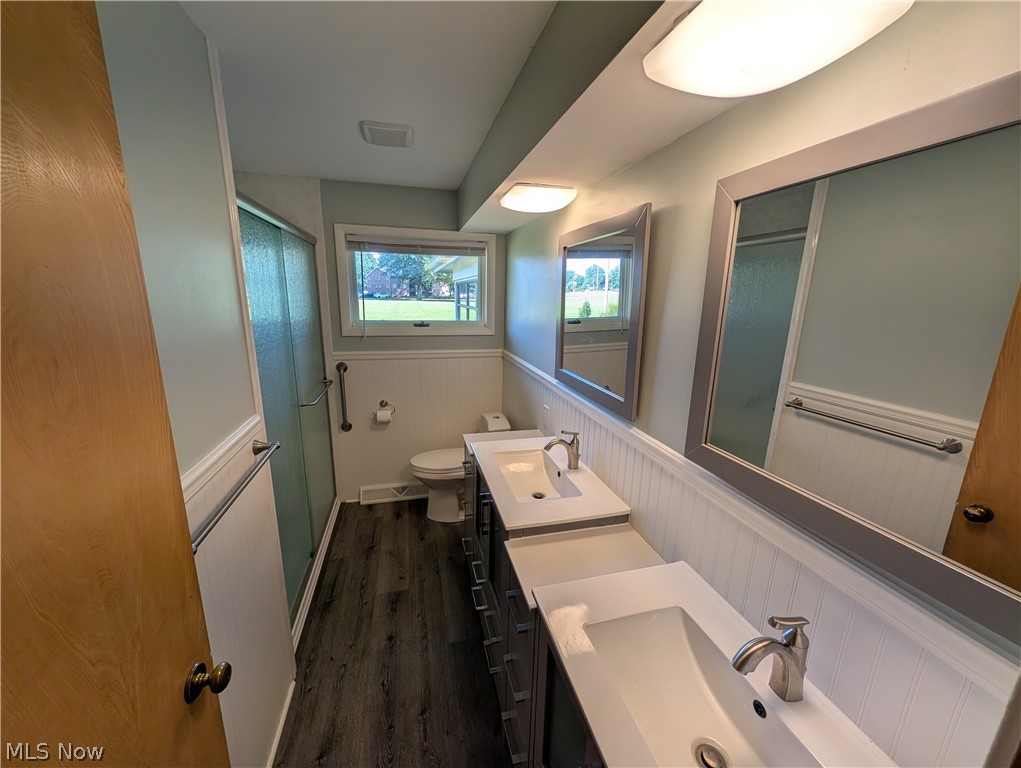 707 Markley Street NE Canton OH 44721
