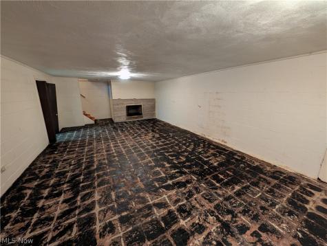 707 Markley Street NE Canton OH 44721