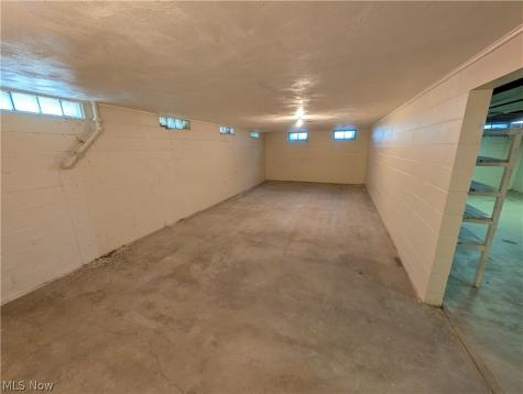 707 Markley Street NE Canton OH 44721