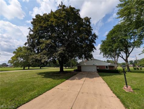 707 Markley Street NE Canton OH 44721