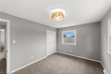 6881 Lantern Lane Parma Heights OH 44130