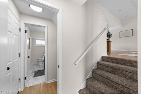 6881 Lantern Lane Parma Heights OH 44130