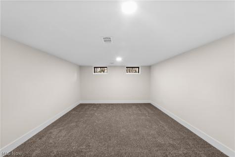 6881 Lantern Lane Parma Heights OH 44130