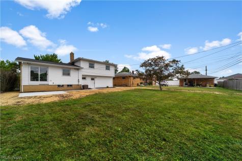 6881 Lantern Lane Parma Heights OH 44130