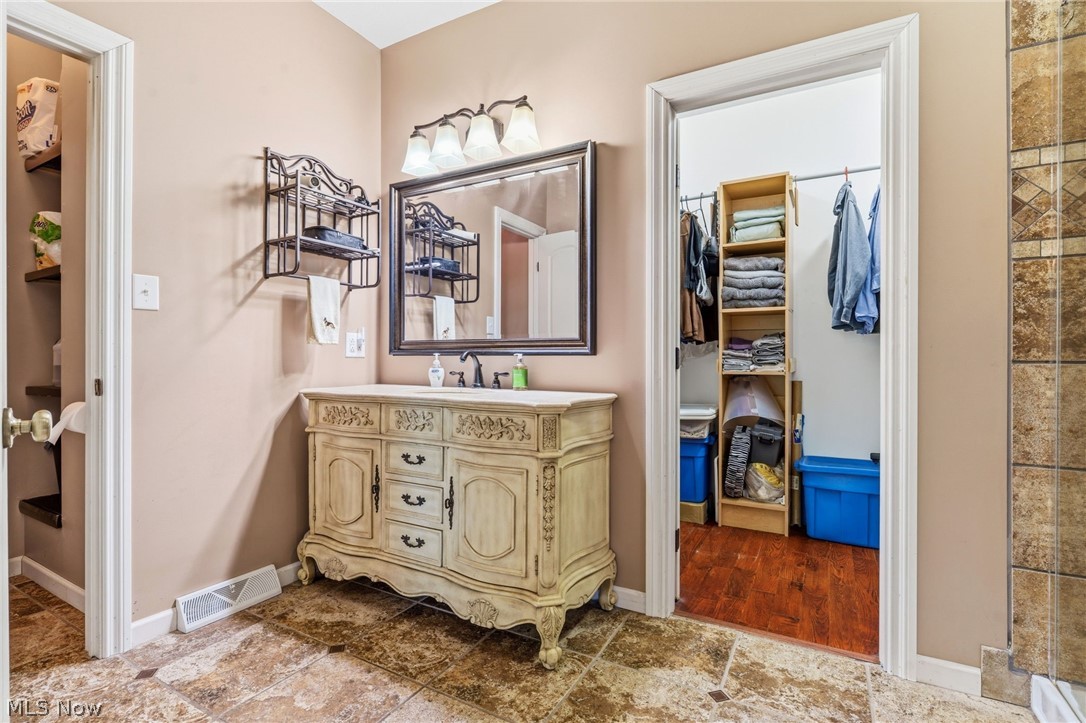 20101 Western Reserve Road North Benton OH 44449