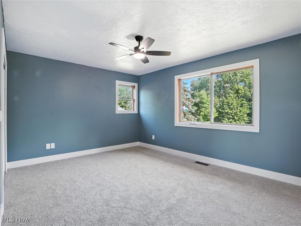 3337 Pioneer Trail Mantua OH 44255