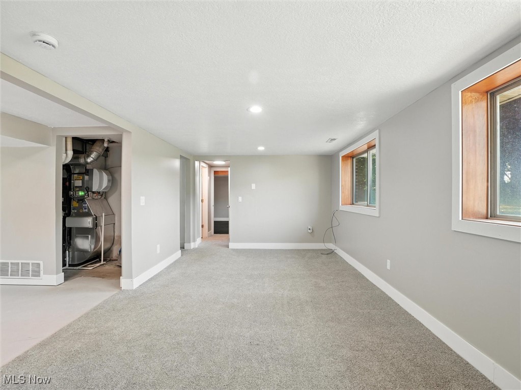 3337 Pioneer Trail Mantua OH 44255