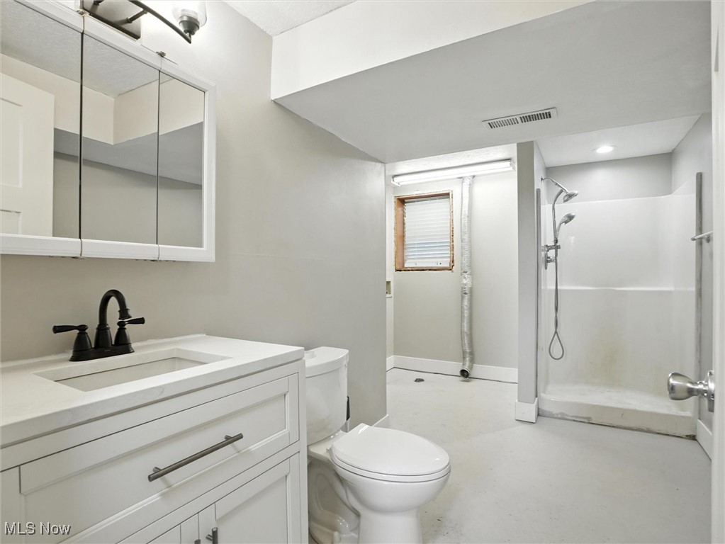 3337 Pioneer Trail Mantua OH 44255