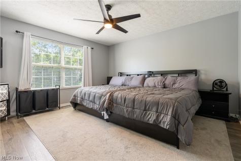 6470 Pilot Knob Avenue NE Louisville OH 44641