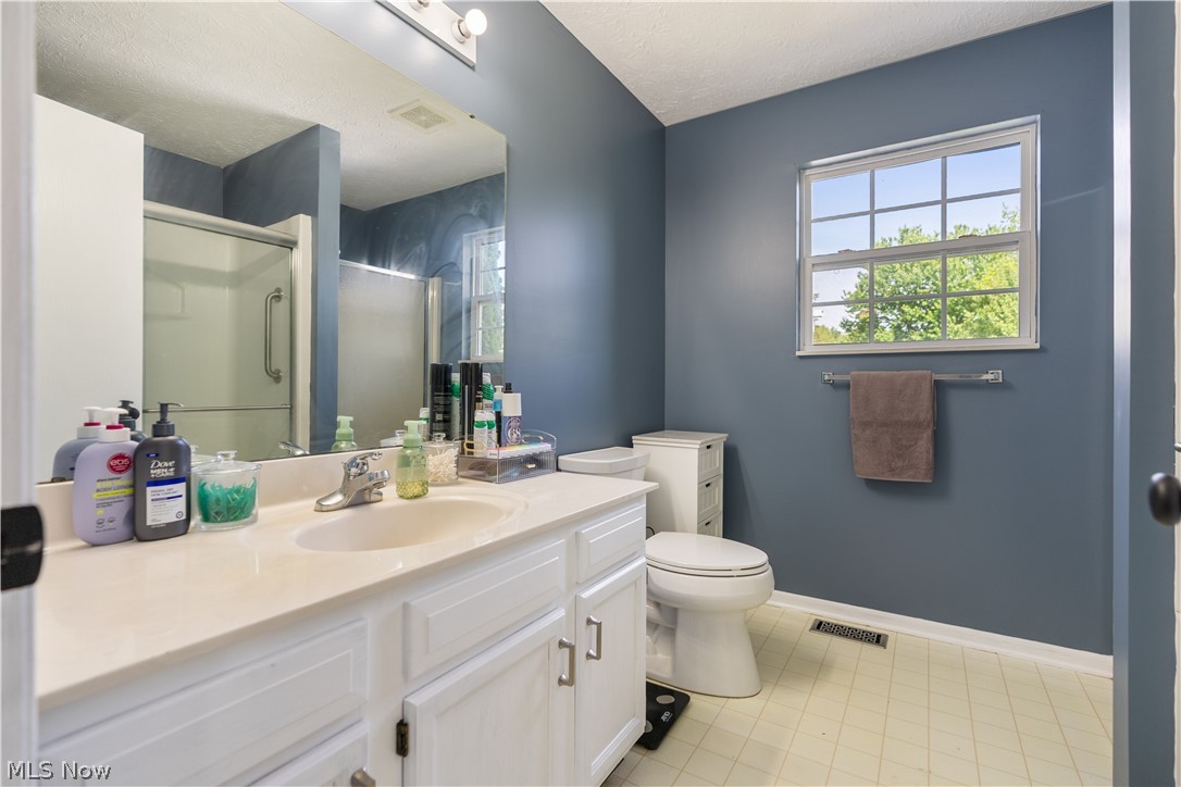 6470 Pilot Knob Avenue NE Louisville OH 44641