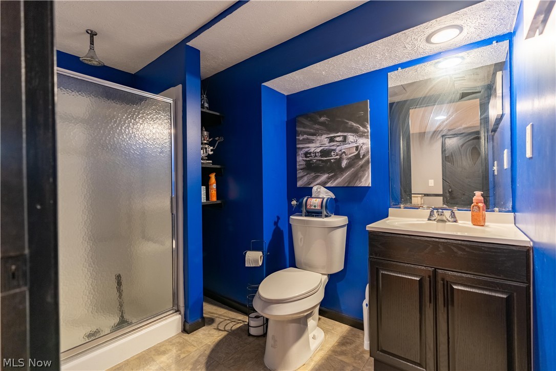 6470 Pilot Knob Avenue NE Louisville OH 44641