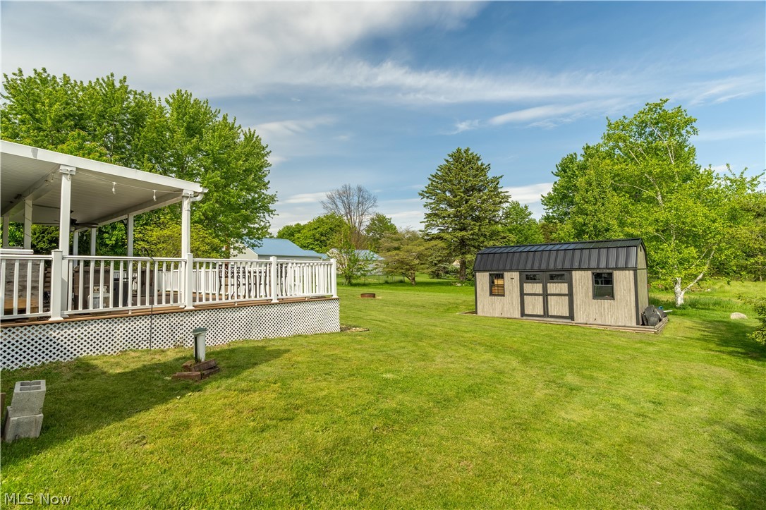 6470 Pilot Knob Avenue NE Louisville OH 44641