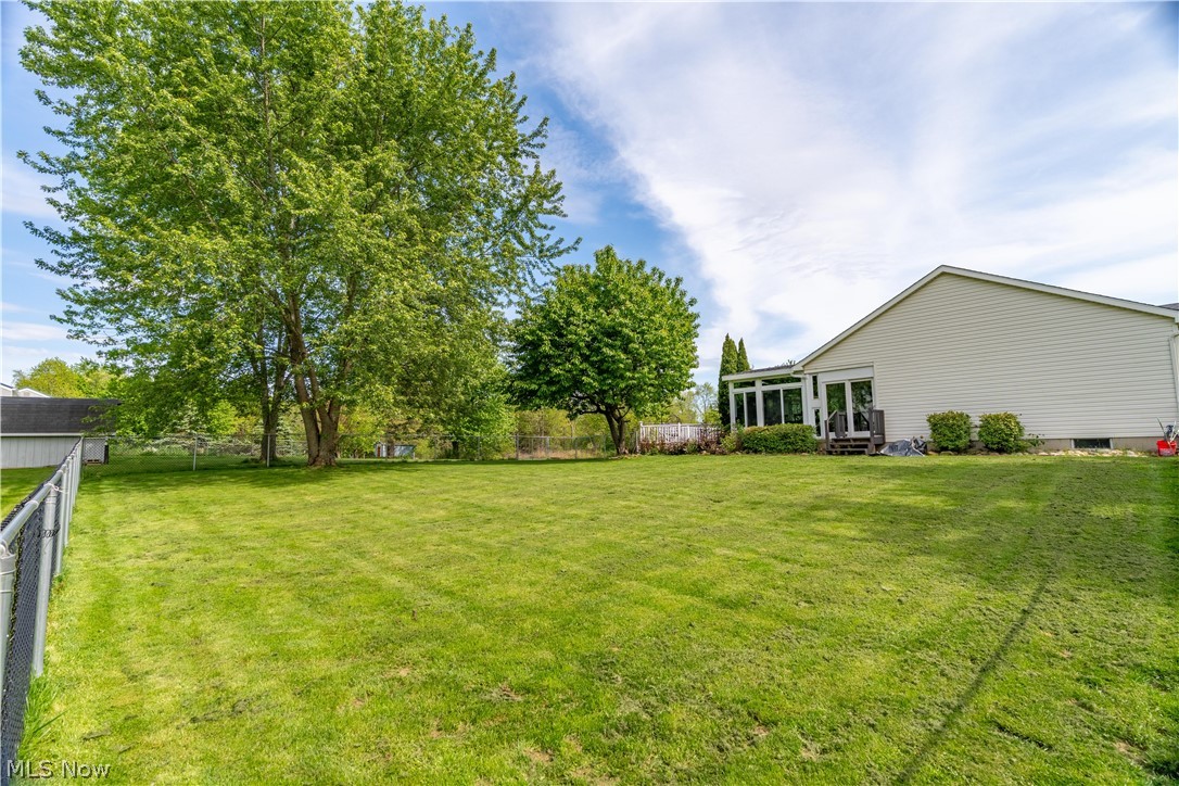 6470 Pilot Knob Avenue NE Louisville OH 44641