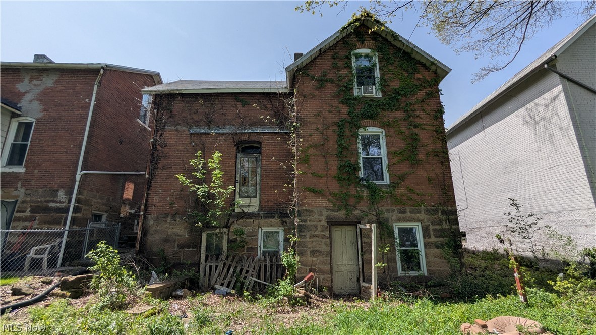 273 S Adams Street Mansfield OH 44902