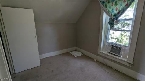 273 S Adams Street Mansfield OH 44902
