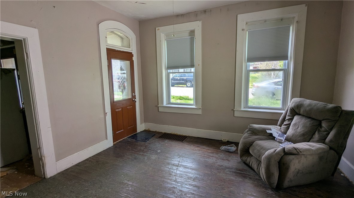 273 S Adams Street Mansfield OH 44902