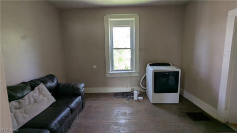 273 S Adams Street Mansfield OH 44902